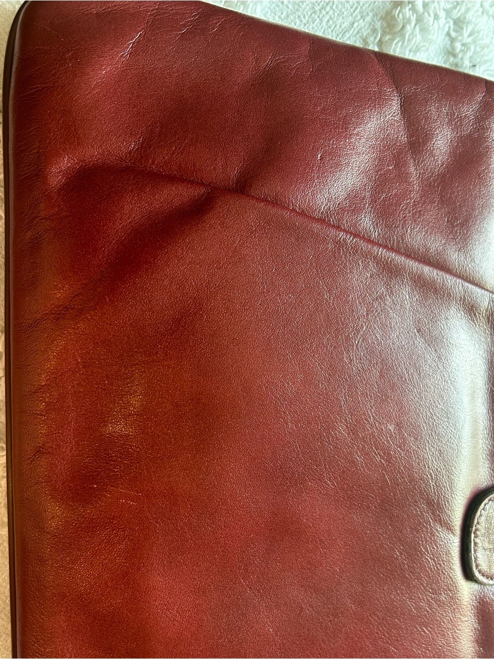 Vintage Burgundy Leather Aigner Clutch - Picture 13 of 14